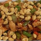 Best Kung Pao Chicken in Lindenhurst, IL